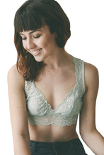 Elegant Lace Lagoon Style Bralette With Back - Tech Haul